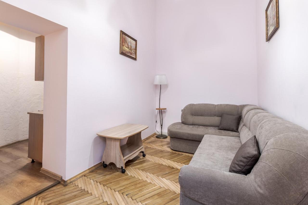 Striltsiv Apartment Leopoli Esterno foto